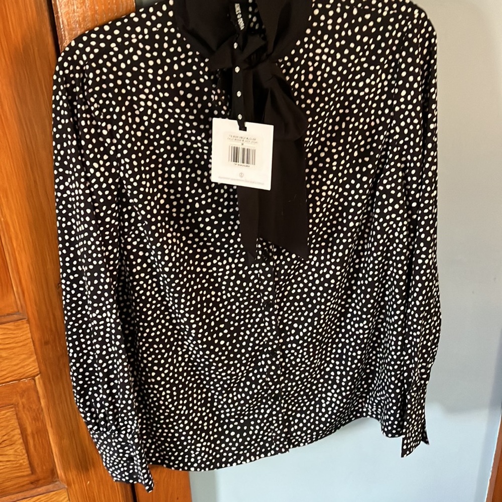 Agnes and Dora “The Bow Neck Blouse Faux Snow Black.” Brand new with tags